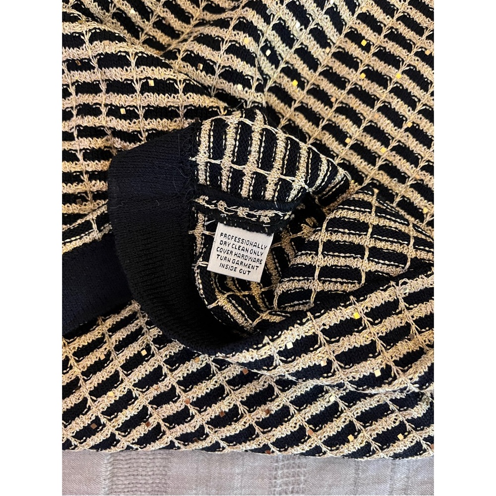 ST.JOHN Vintage Gold & Black Sleeveless Blouse - Picture 7 of 7